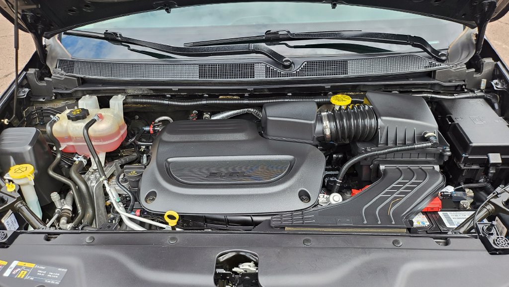 Used 2022 Chrysler Pacifica Touring-L FWD image 41
