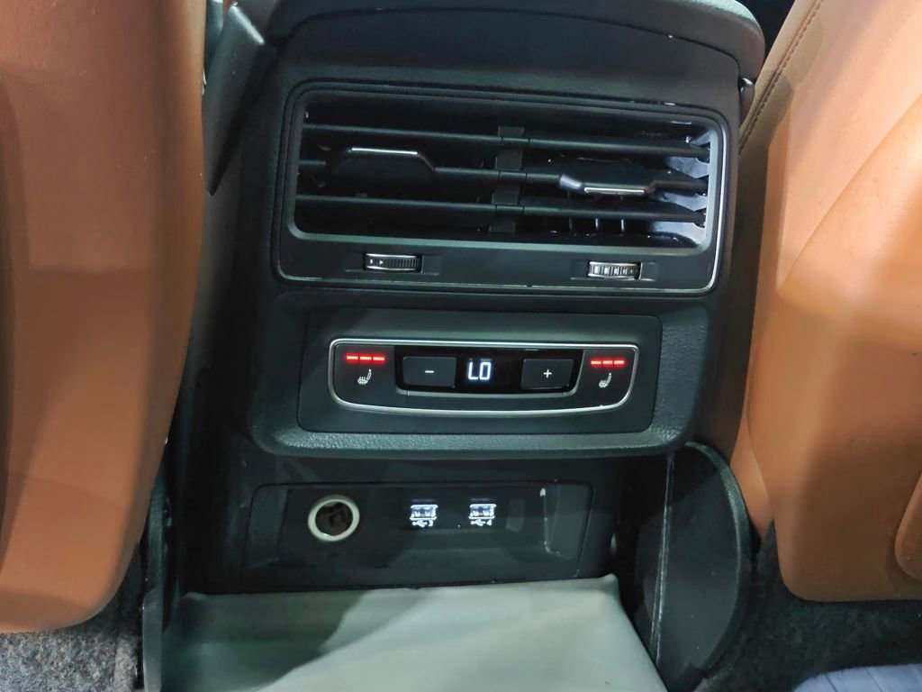 Used 2019 Audi Q8 Premium w/ Convenience Package image 29