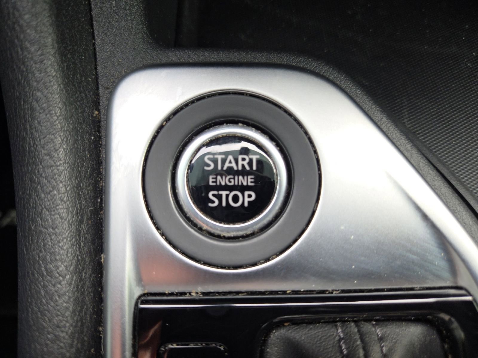 Used 2022 Nissan Sentra SV w/ Trunk Package image 6