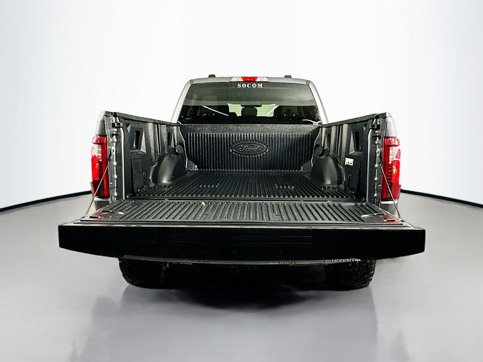 Used 2025 Ford F150 XLT w/ Equipment Group 301A Standard image 24