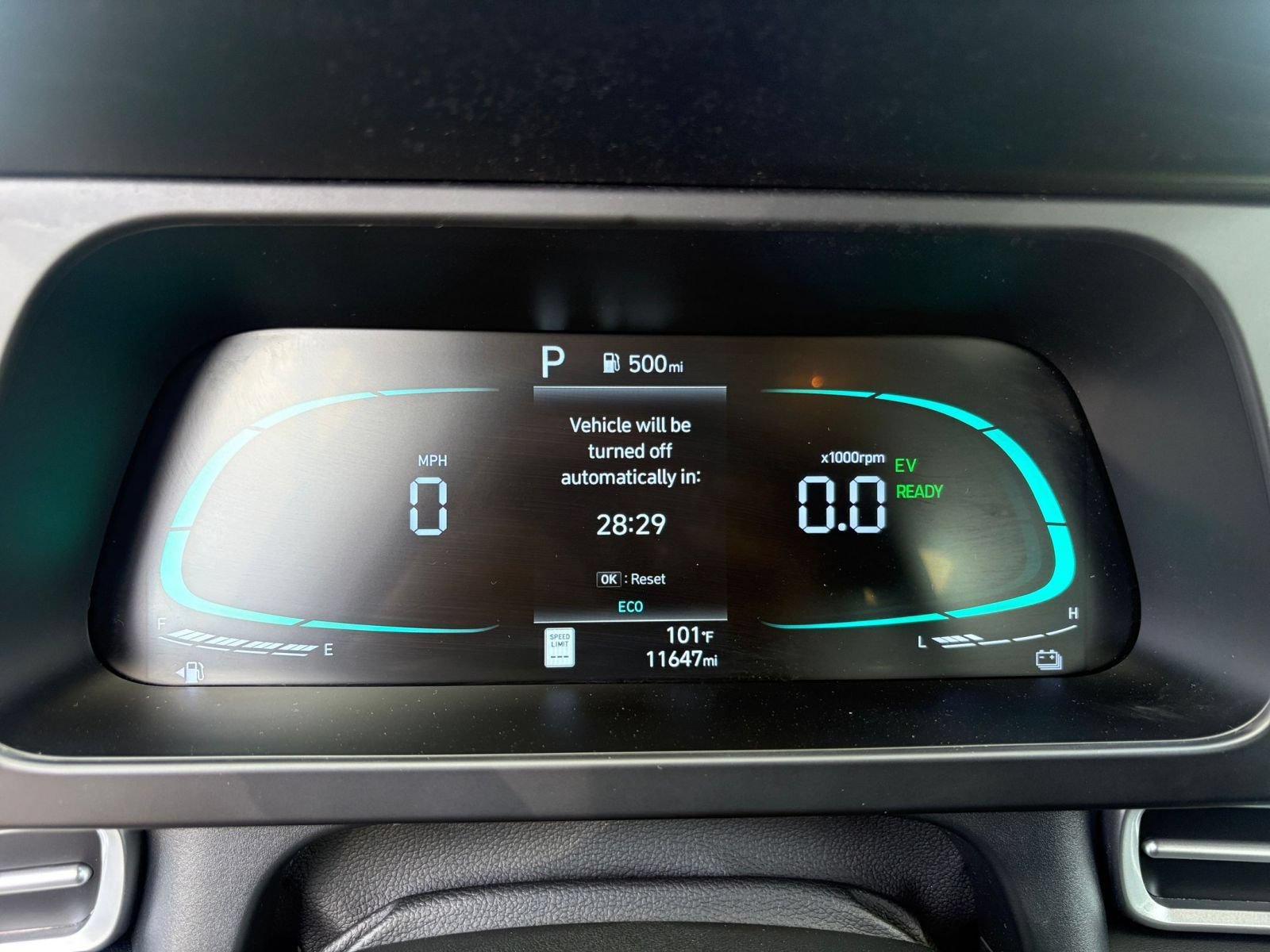 Used 2026 Hyundai Elantra Hybrid FWD image 34