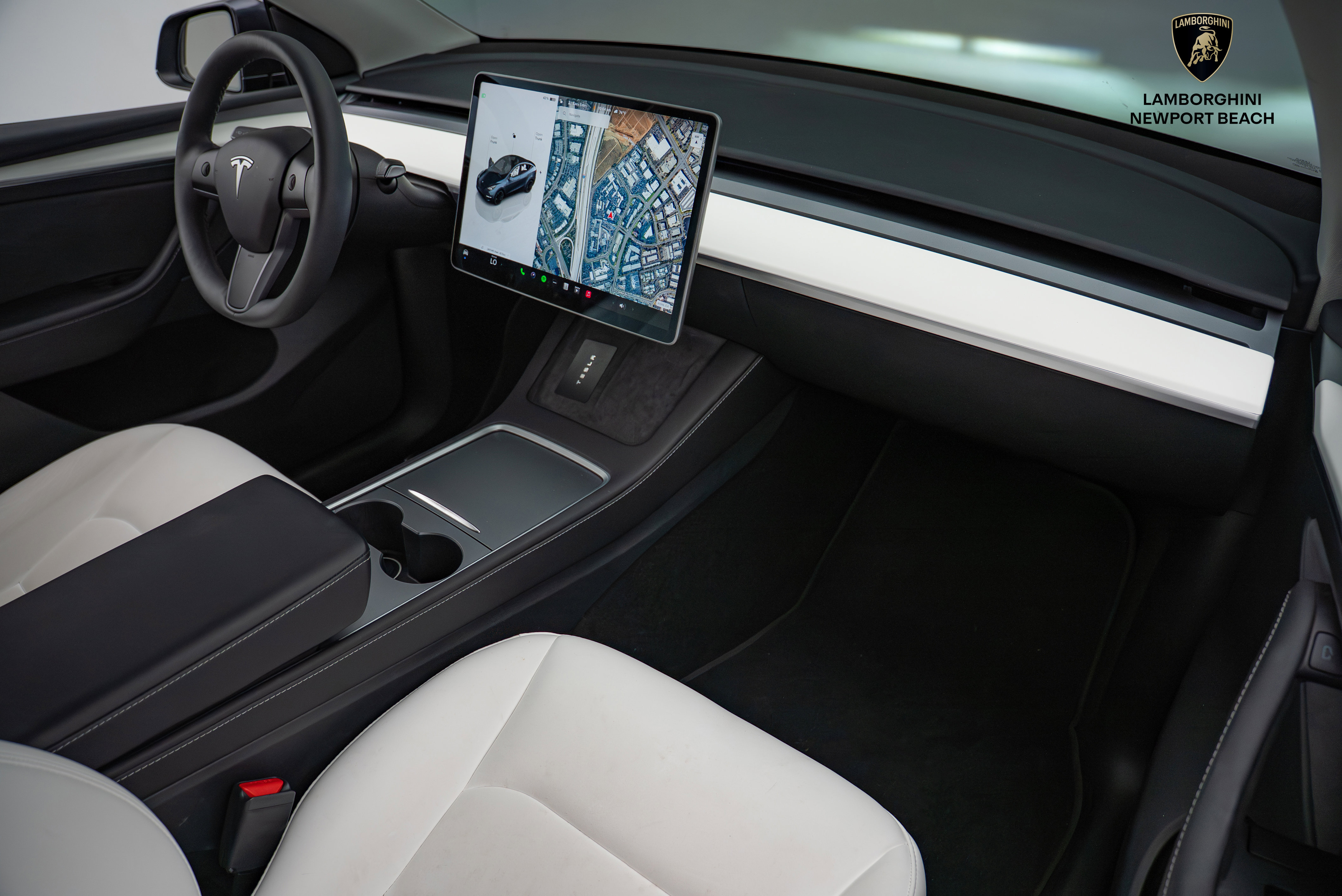 Used 2024 Tesla Model Y Performance image 16