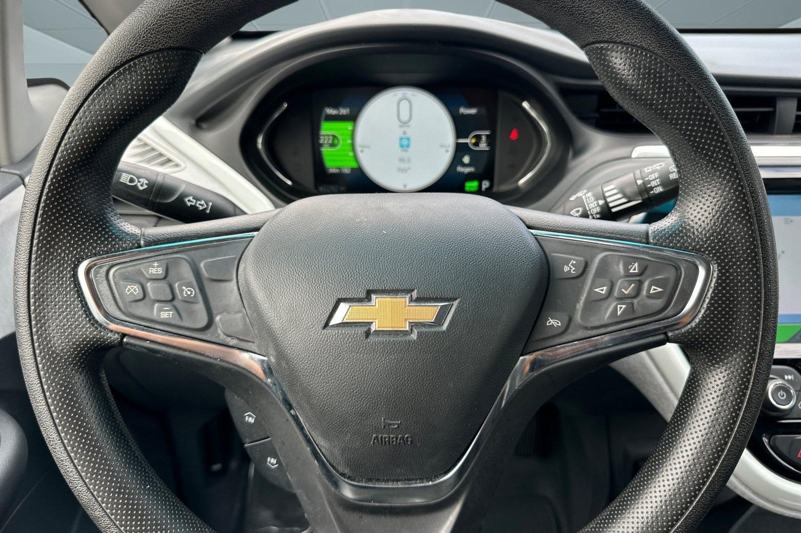 Used 2021 Chevrolet Bolt LT FWD image 11