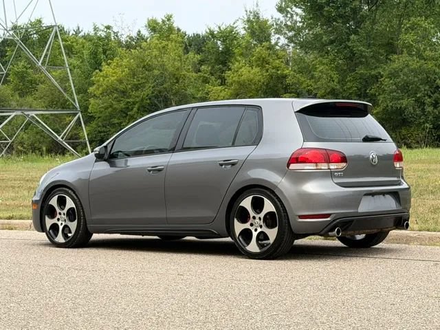 Used 2011 Volkswagen Golf 4-Door FWD image 36