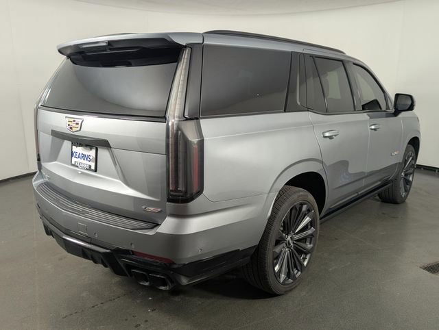 Used 2025 Cadillac Escalade V image 7
