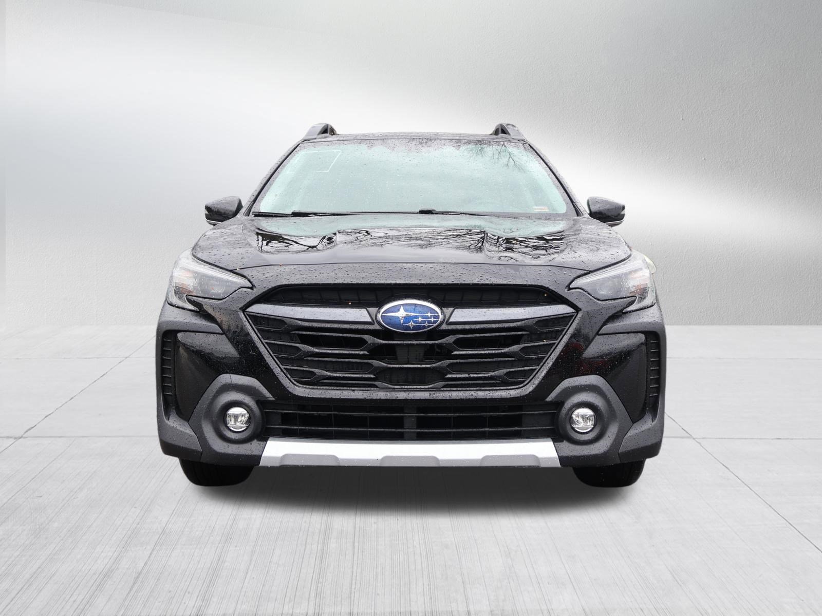 Used 2023 Subaru Outback Limited image 2
