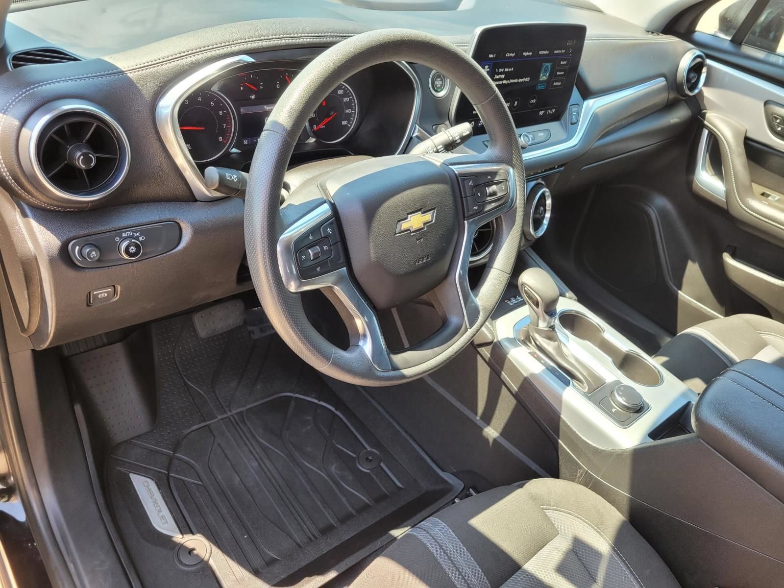 Used 2023 Chevrolet Blazer LT w/ Convenience Package FWD image 23