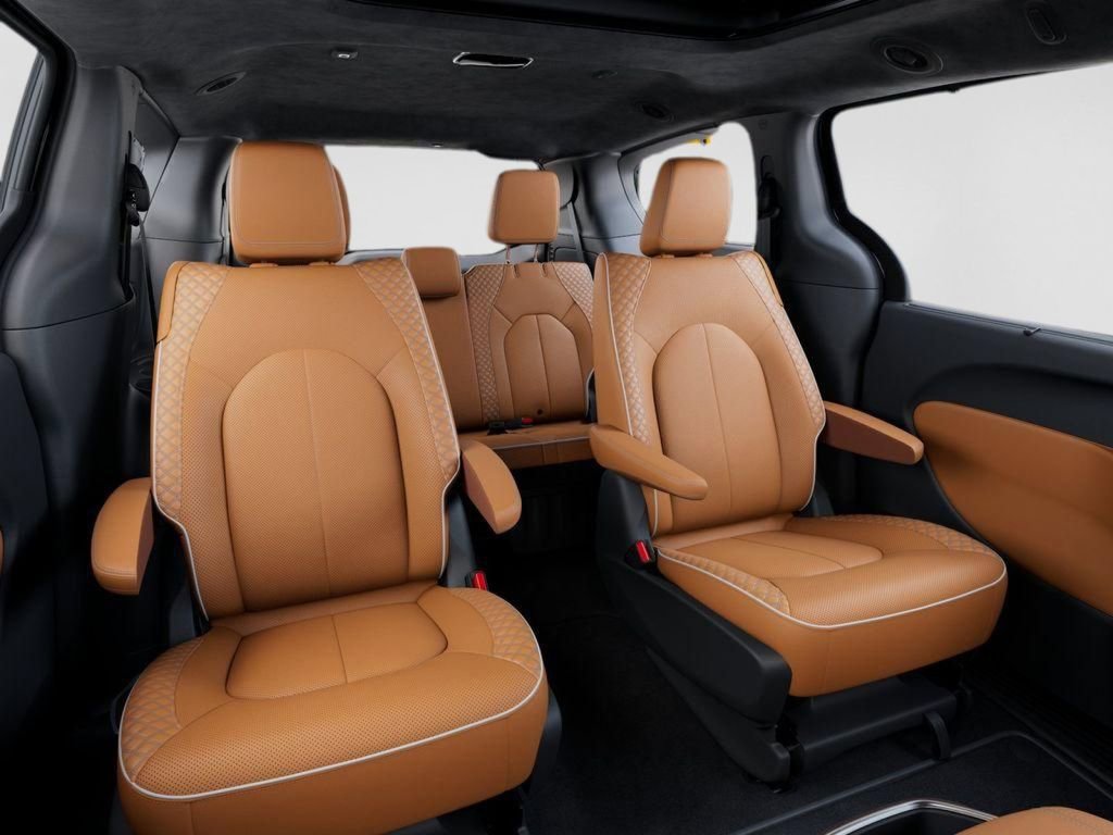 New 2026 Chrysler Pacifica Pinnacle AWD/4WD image 15