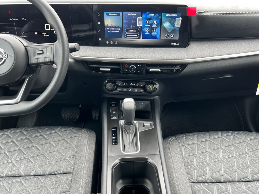 New 2026 Nissan Kicks SV image 3