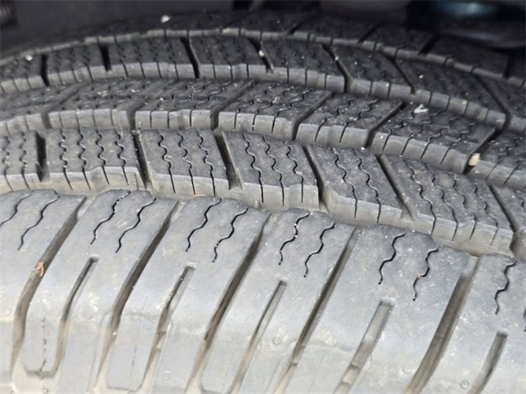 Used 2021 Toyota Tundra SR5 w/ TRD Off-Road Package image 3