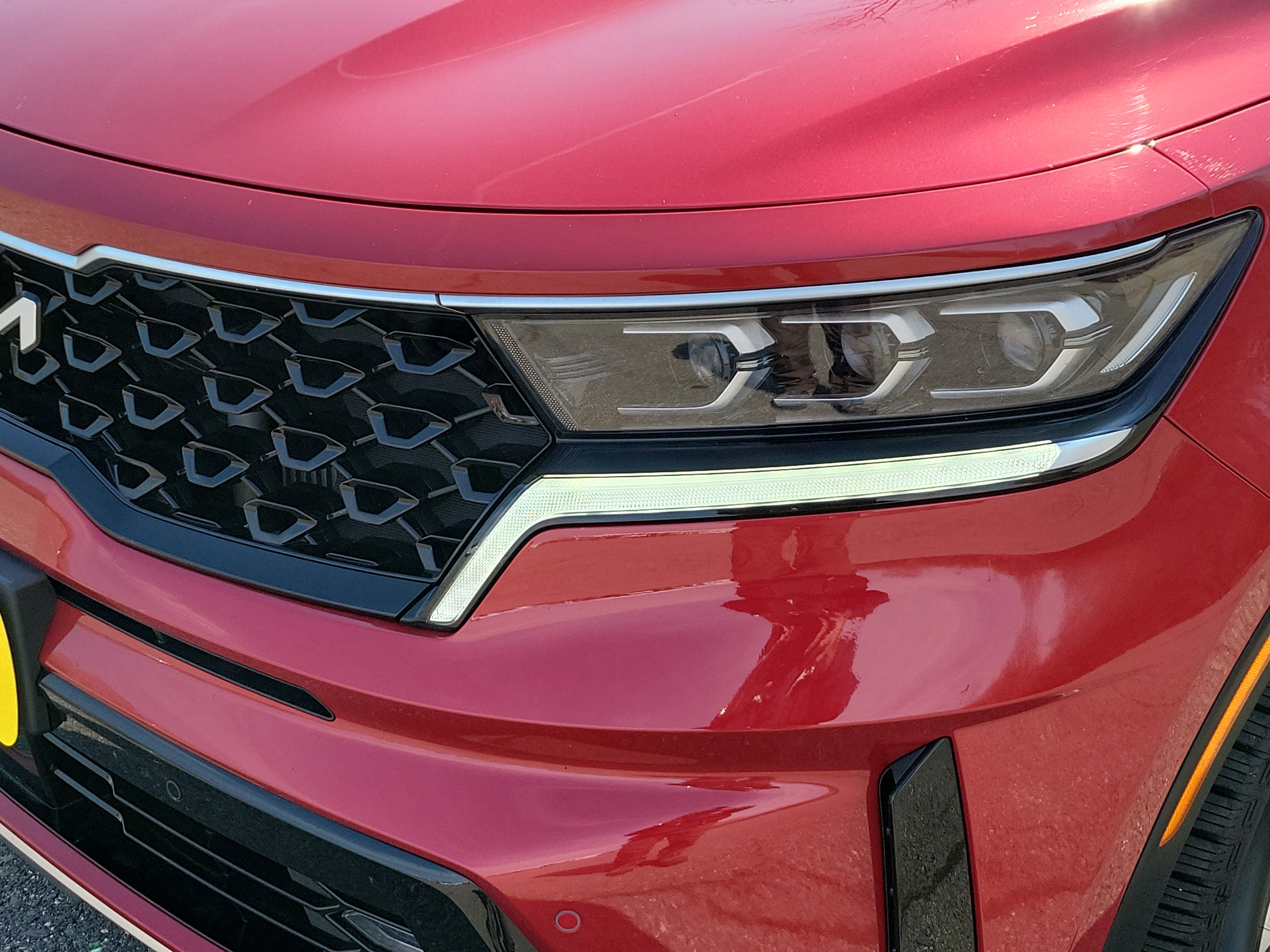 Used 2023 Kia Sorento SX Prestige image 9