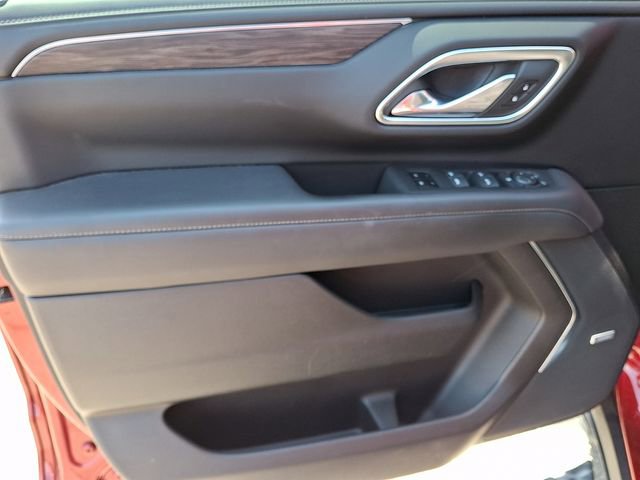 Used 2021 Chevrolet Suburban Z71 w/ Rear Media and Nav Package AWD/4WD image 9