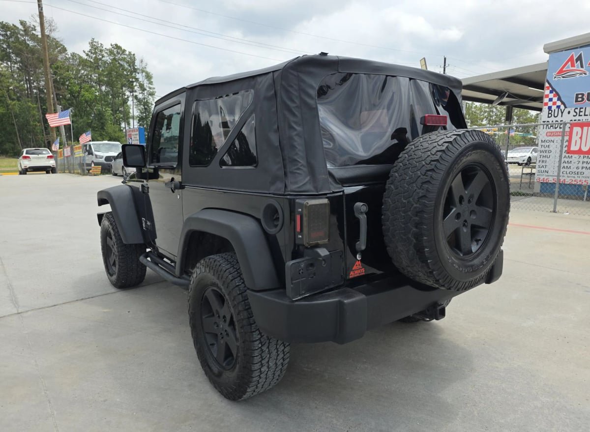 Used 2008 Jeep Wrangler X AWD/4WD image 37
