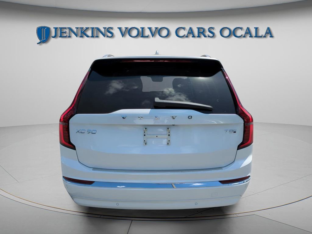 New 2026 Volvo XC90 T8 Plus w/ Protection Package Premier AWD/4WD image 4