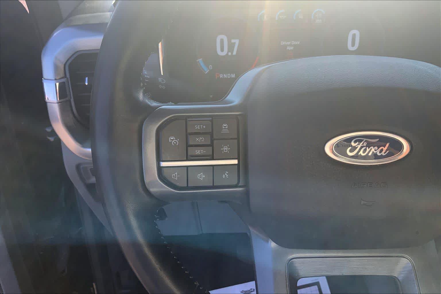 Used 2021 Ford F150 Lariat w/ Max Trailer Tow Package AWD/4WD image 24