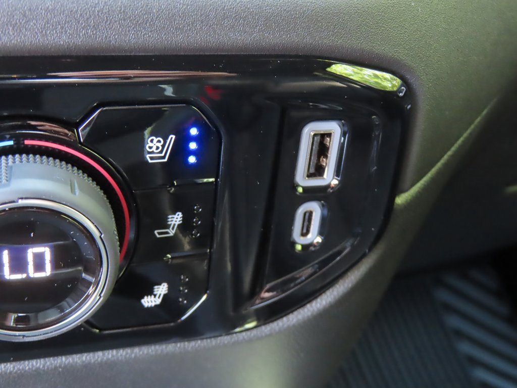 New 2025 Chevrolet Silverado 2500 LTZ w/ Z71 Chrome Sport Edition image 11