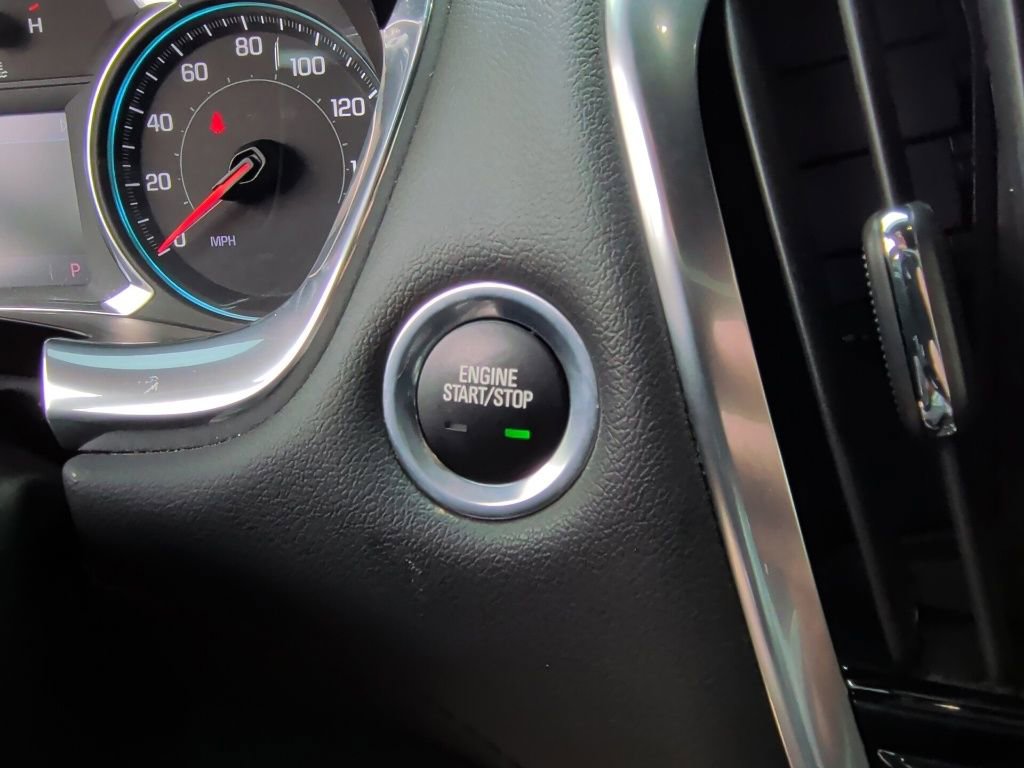 Used 2022 Chevrolet Traverse RS image 23