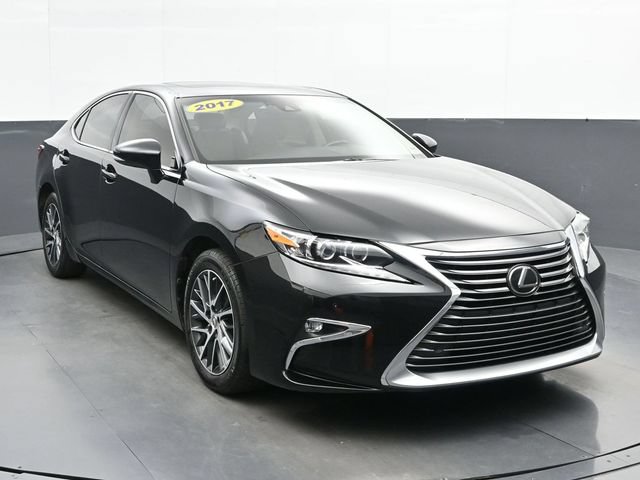 Used 2017 Lexus ES 350 w/ Luxury Package FWD video 2