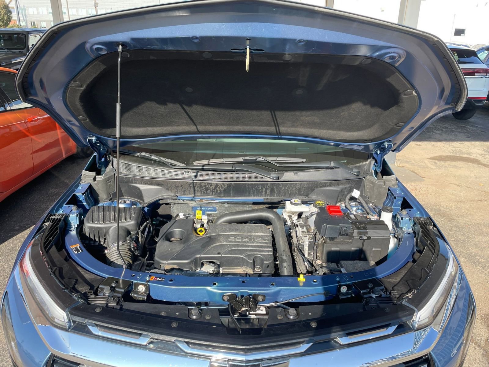 Used 2025 Chevrolet Equinox LT image 31