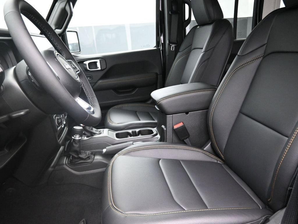 New 2025 Jeep Wrangler Sahara w/ Safety Group image 13