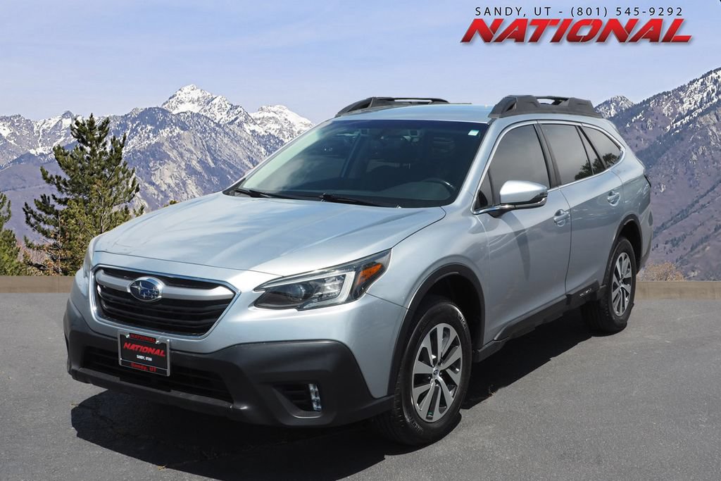 Used 2021 Subaru Outback Premium AWD/4WD image 1