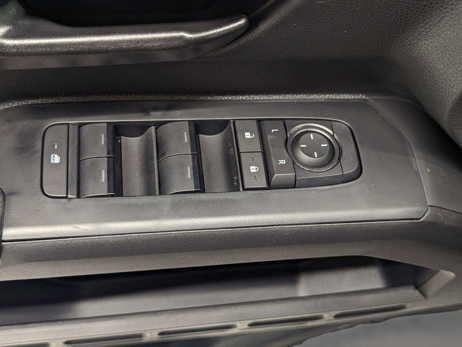 New 2025 Toyota Tacoma SR image 19