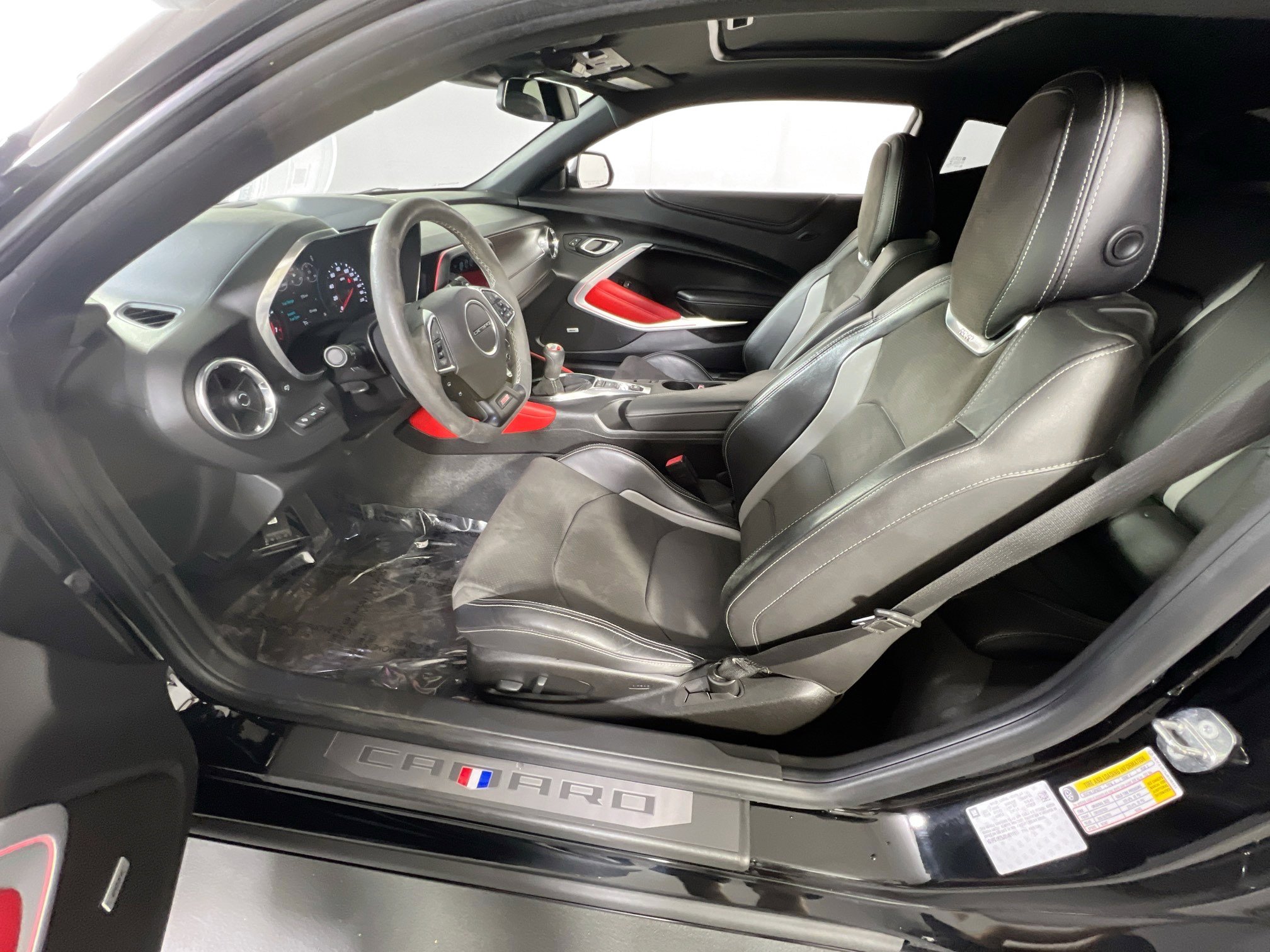 Used 2018 Chevrolet Camaro SS RWD image 20