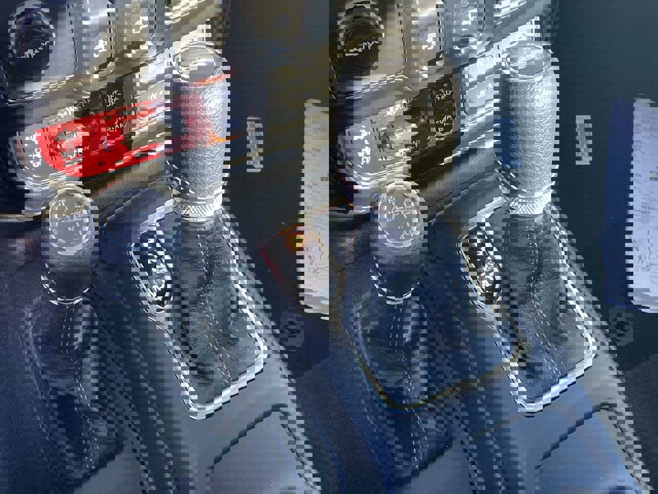 New 2026 Jeep Wrangler Rubicon w/ Xtreme 35 Tire Package image 35