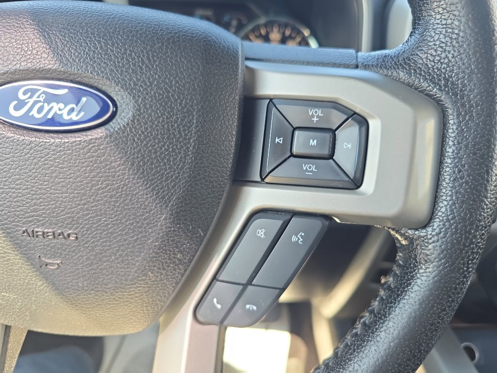 Used 2016 Ford F150 Lariat w/ Equipment Group 502A Luxury image 26