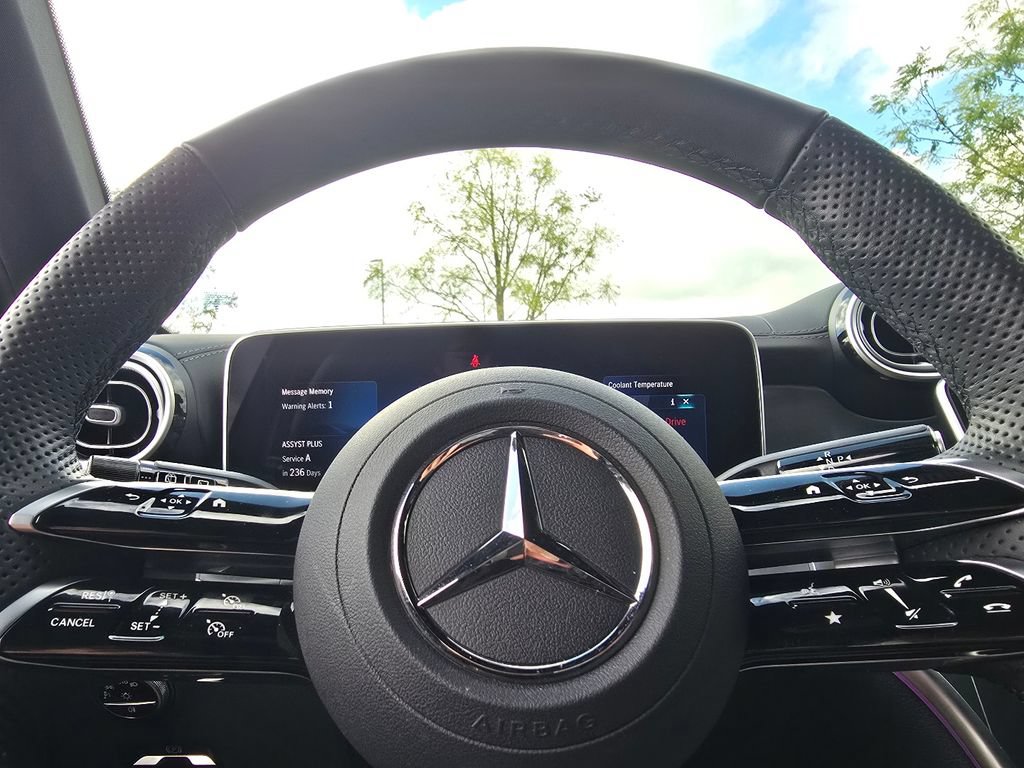 Certified 2026 Mercedes-Benz GLC 300 4MATIC image 29