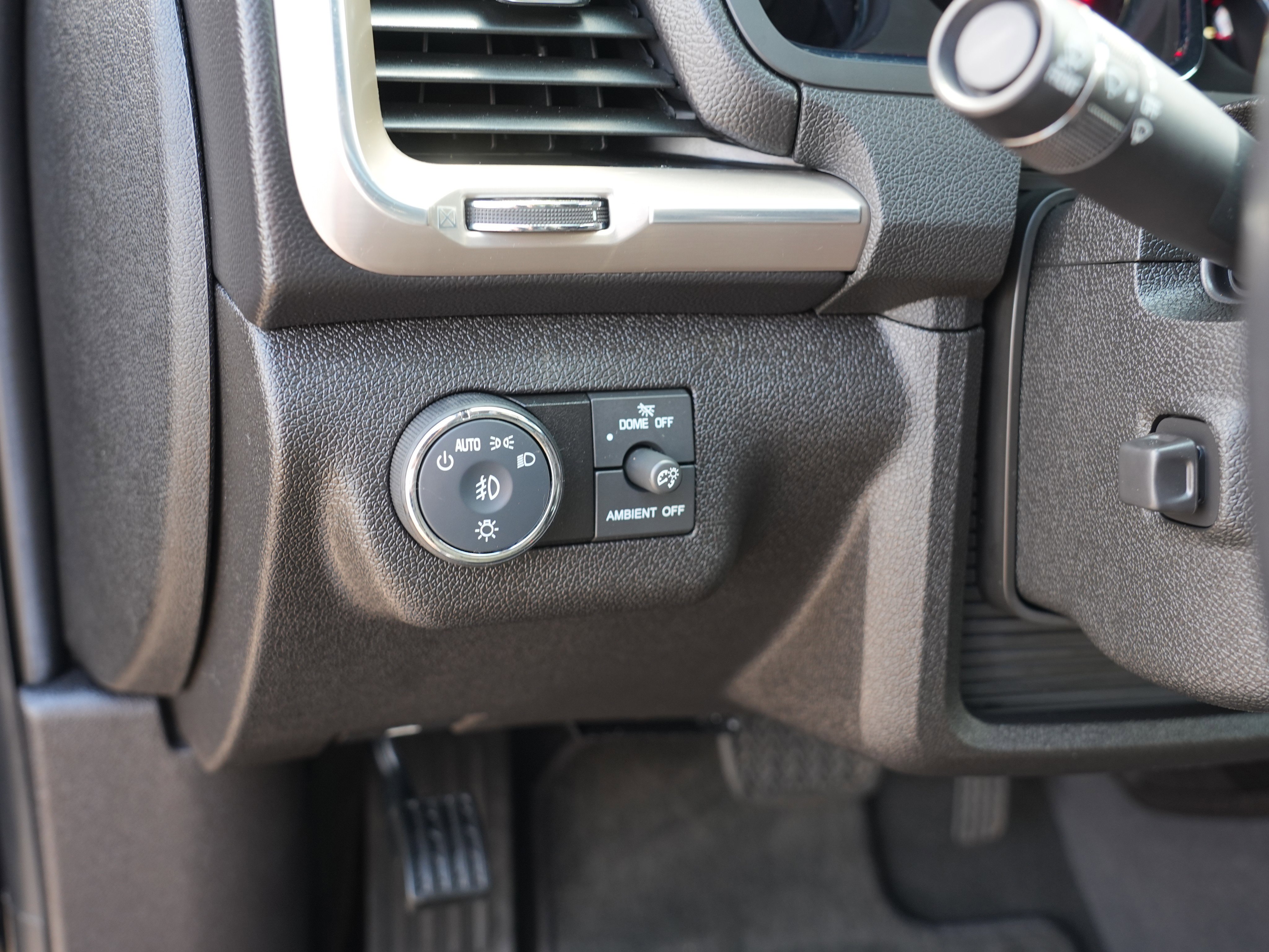 Used 2013 GMC Acadia Denali AWD/4WD image 17