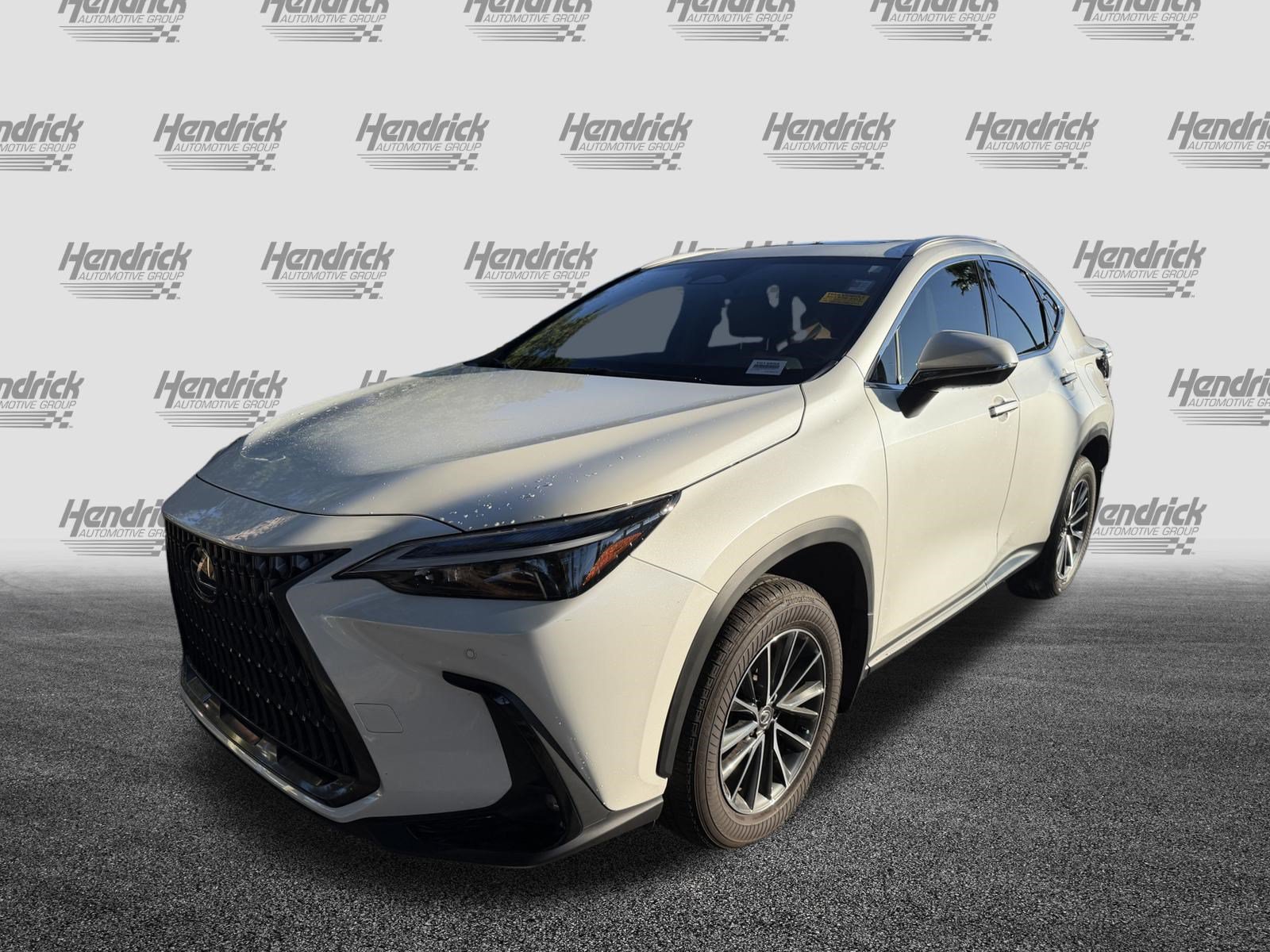 Certified 2025 Lexus NX 250 FWD w/ Accessory Package (2T) image 5