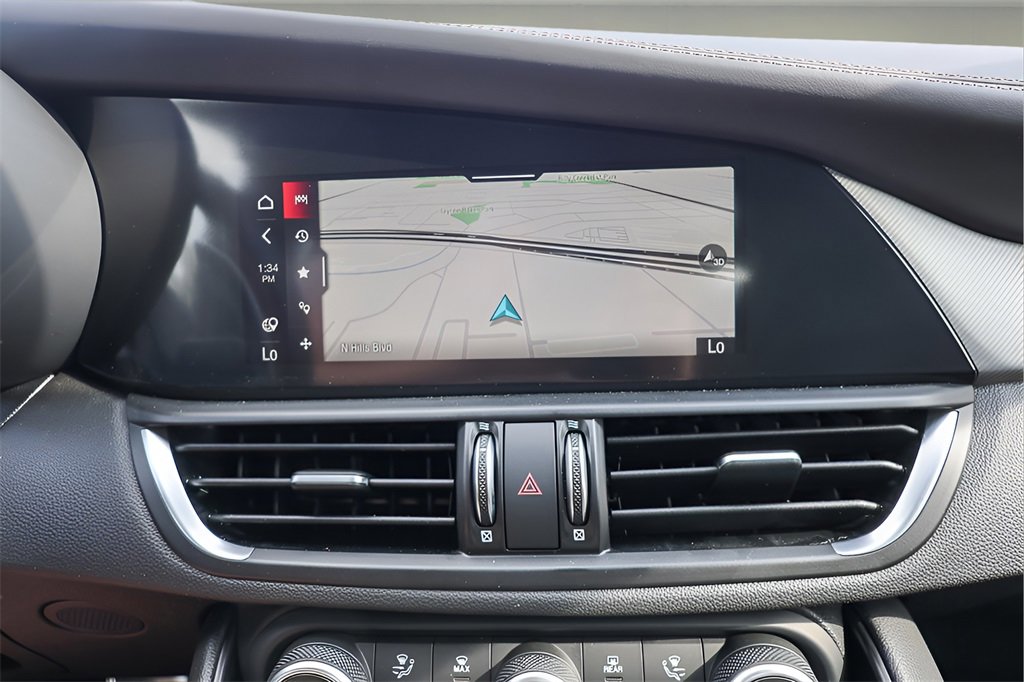 New 2025 Alfa Romeo Giulia Intensa w/ Driving Assist Package image 14