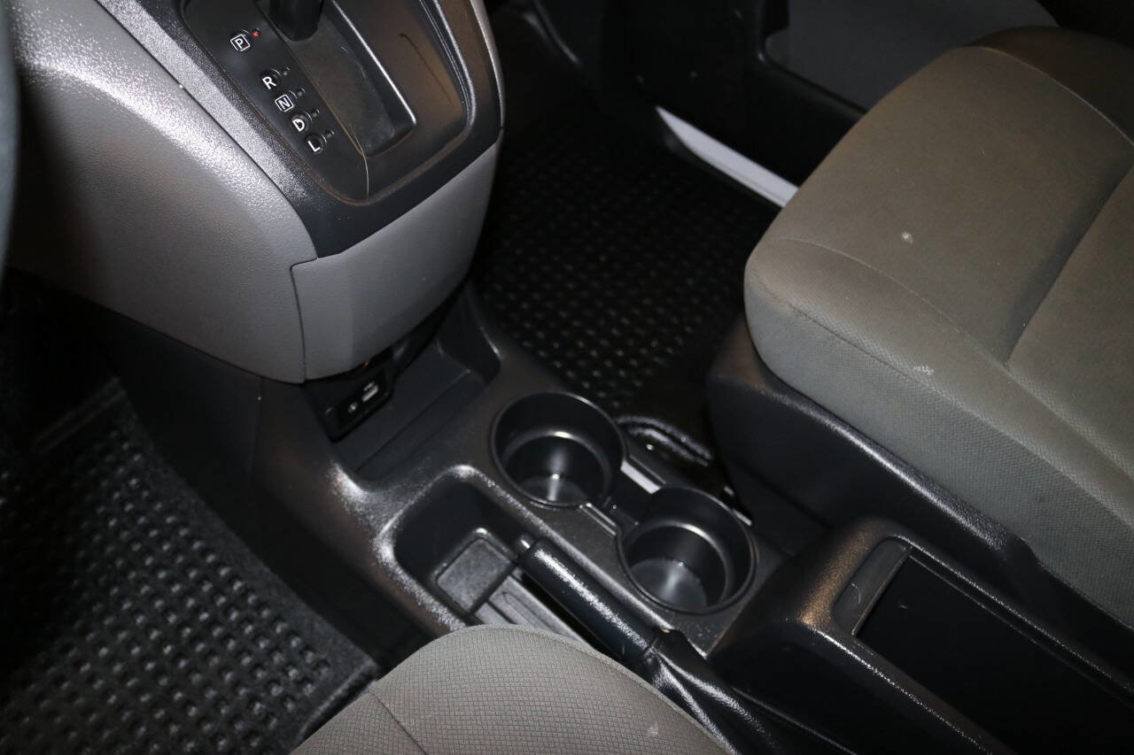 Used 2020 Nissan NV200 S w/ Back Door Glass Package image 49