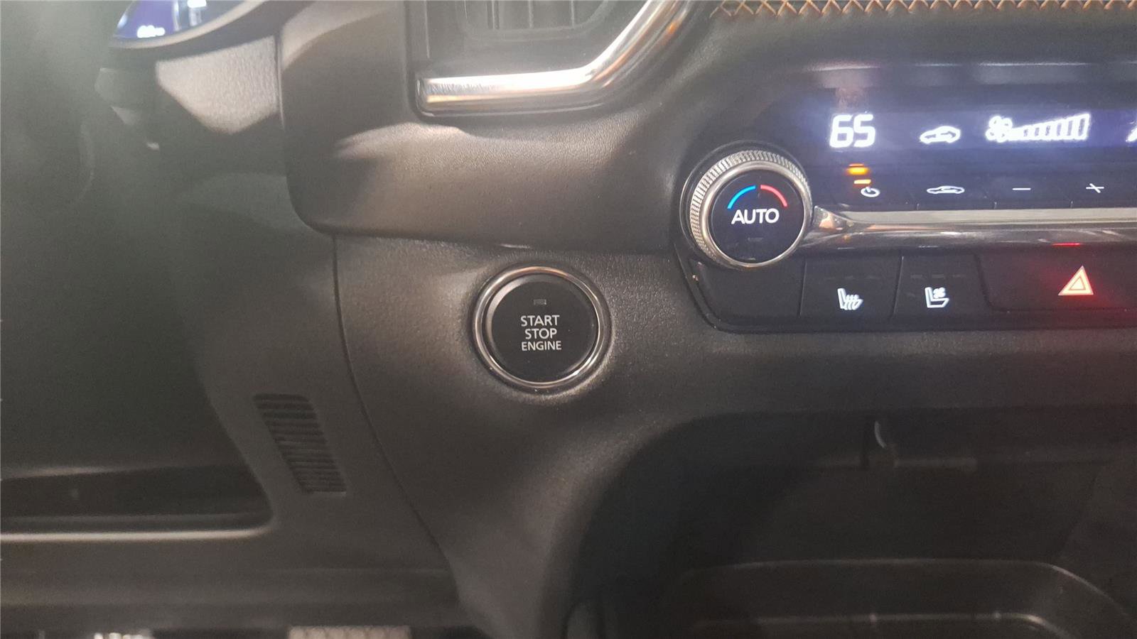 Used 2023 MAZDA CX-50 AWD 2.5 S w/ Cargo Package image 15