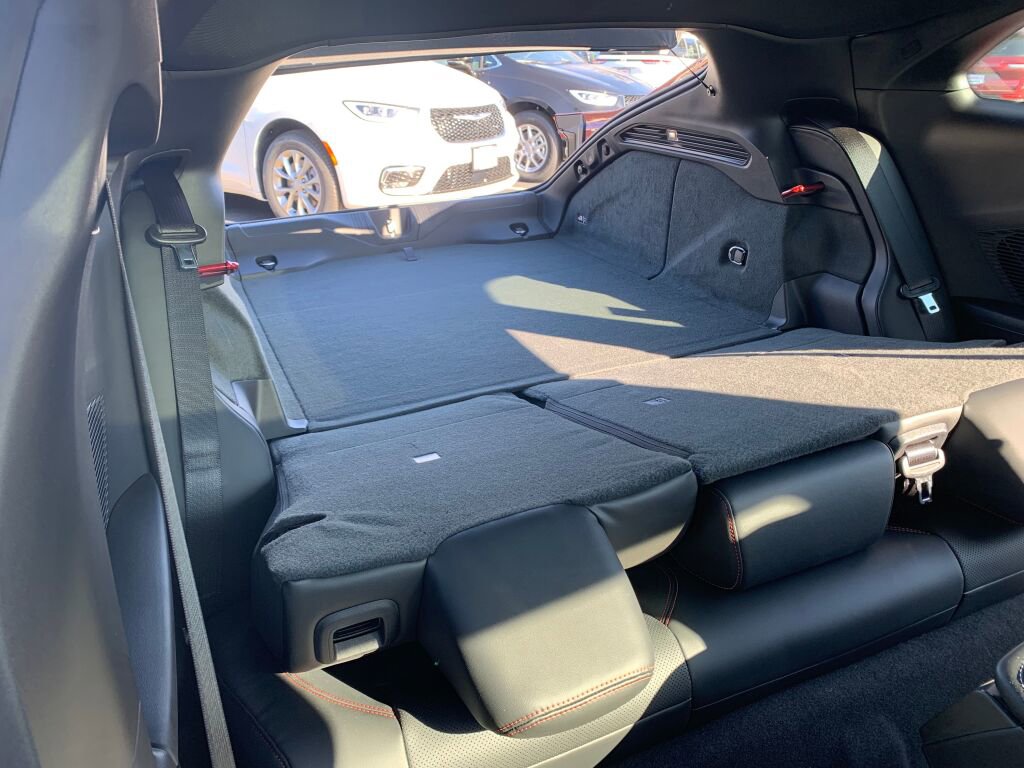 Used 2024 Dodge Charger R/T w/ Plus Group AWD/4WD image 12