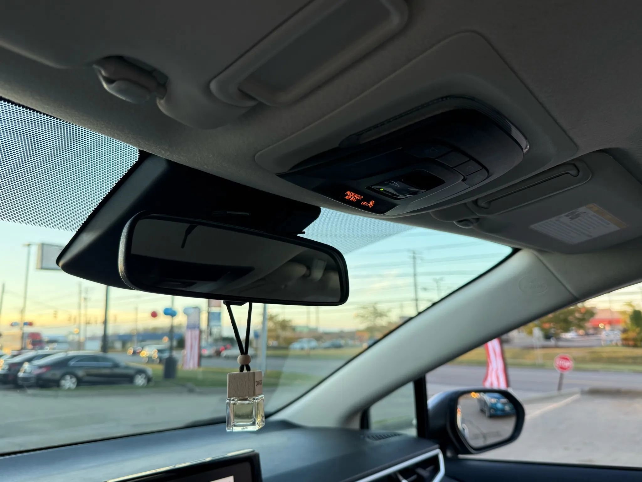 Used 2023 Toyota Corolla LE image 40