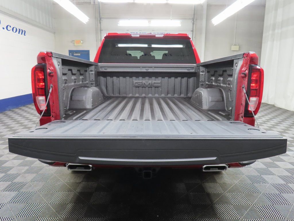 Used 2024 GMC Sierra 1500 Elevation w/ LPO, Elevation Black Package AWD/4WD image 31
