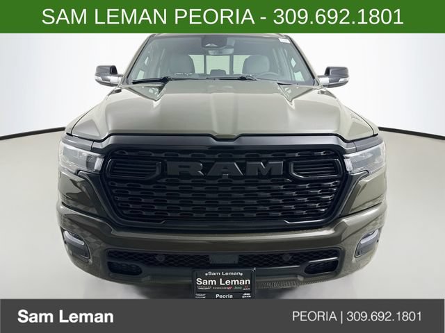 New 2027 RAM 1500 4x4 Crew Cab image 2