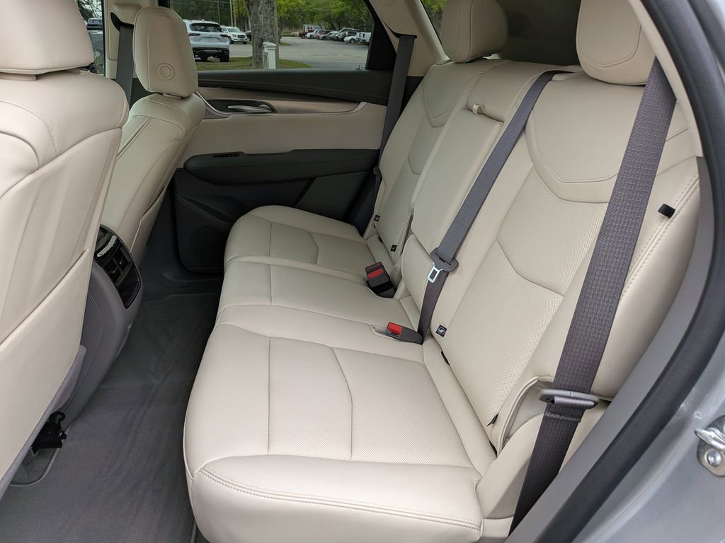 New 2026 Cadillac XT5 Premium Luxury image 17