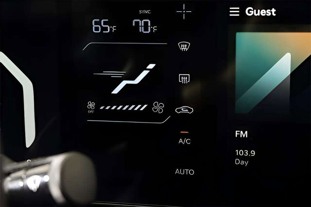 Certified 2025 Kia K4 EX FWD image 22