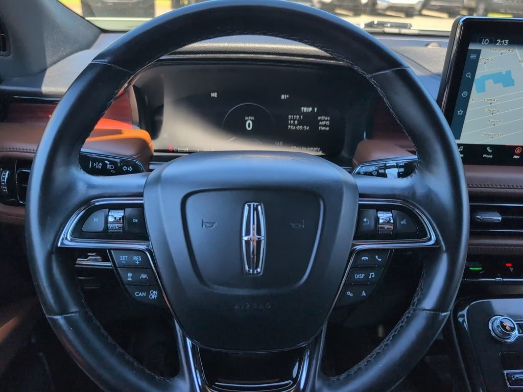 Used 2023 Lincoln Nautilus Reserve w/ Equipment Group 201A image 16