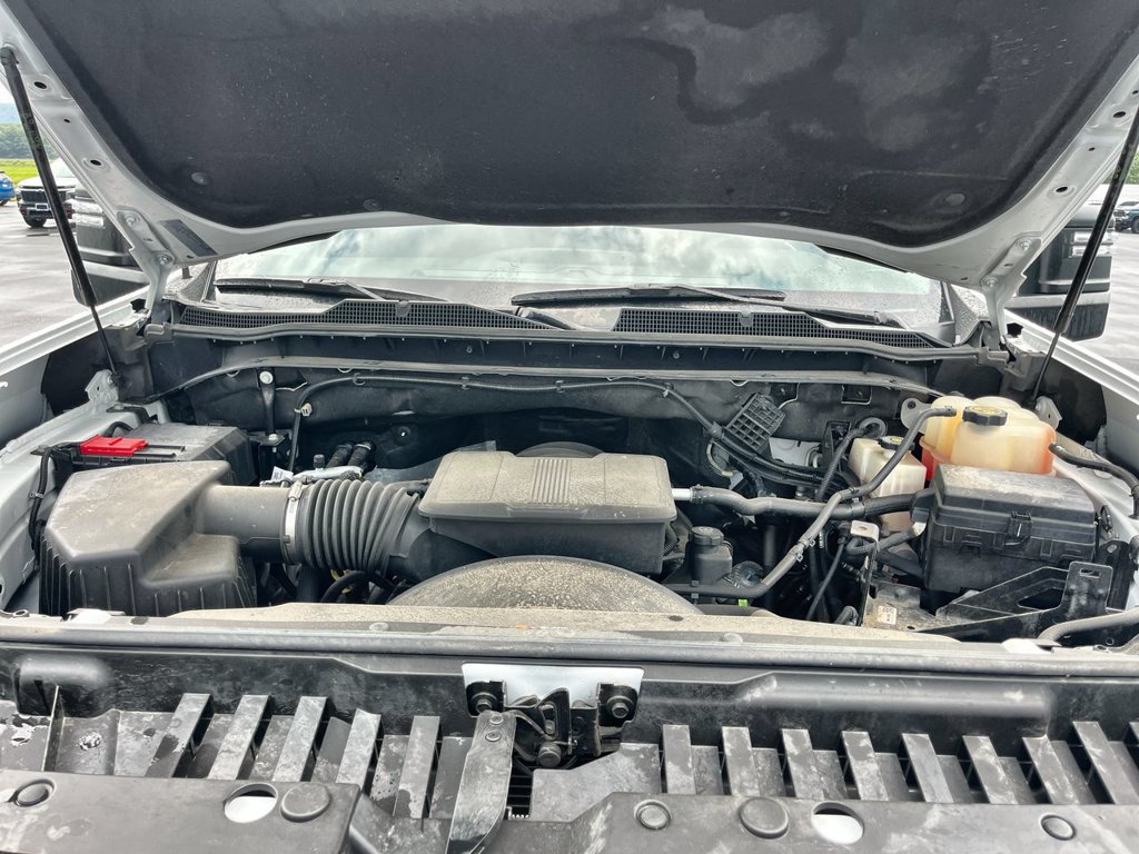 Certified 2022 Chevrolet Silverado 3500 W/T w/ WT Convenience Package AWD/4WD image 27