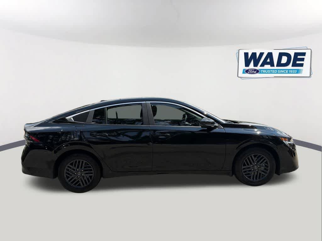 Used 2026 Nissan Sentra SV w/ SV Convenience Package FWD image 4