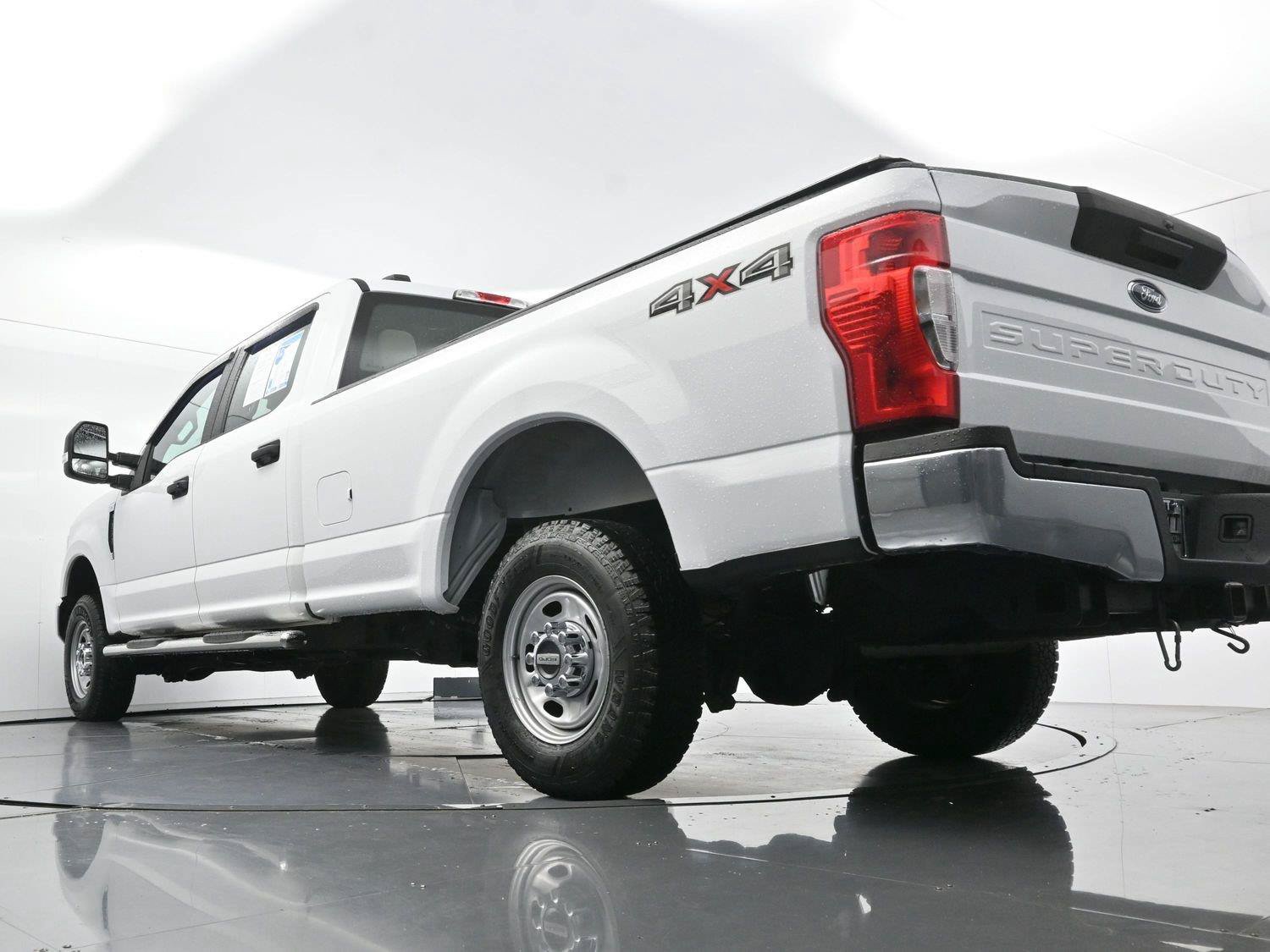 Used 2022 Ford F250 XL w/ Power Equipment Group AWD/4WD image 47