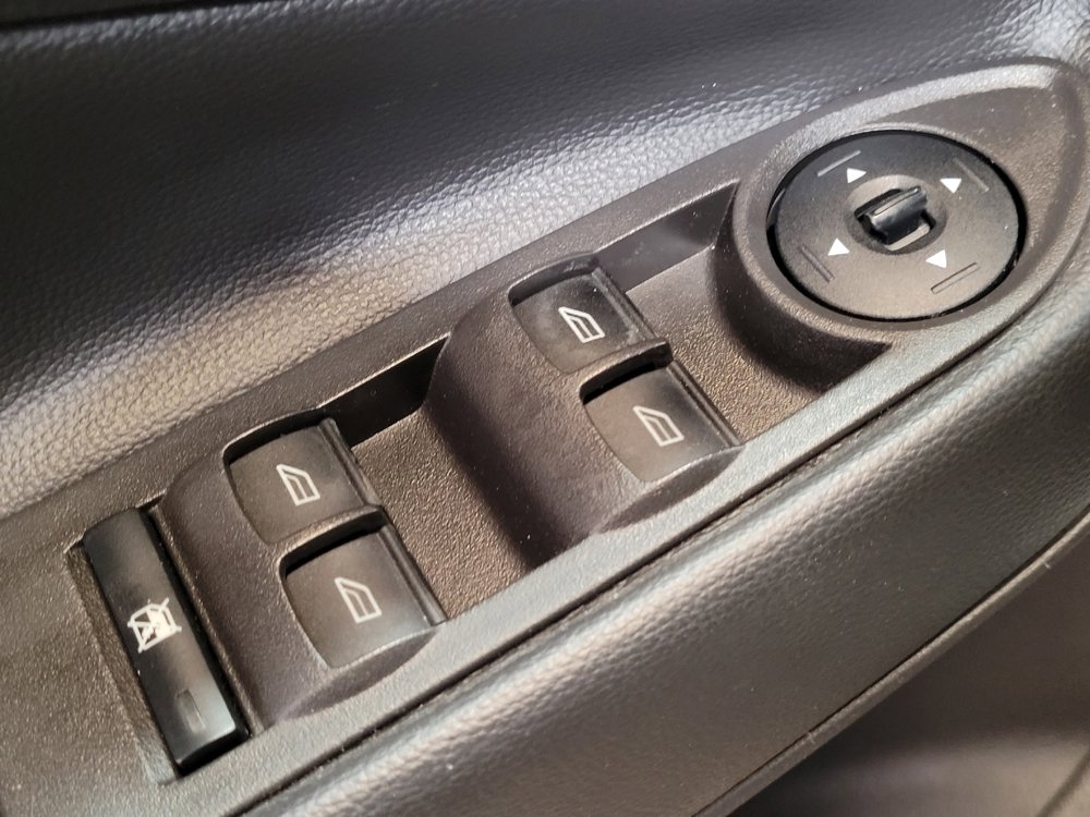 Used 2018 Ford Escape SE image 27