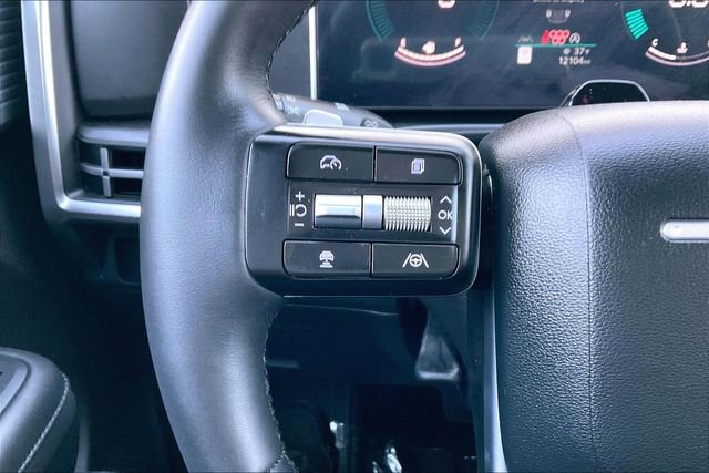 Certified 2025 Hyundai Santa Fe SEL image 18