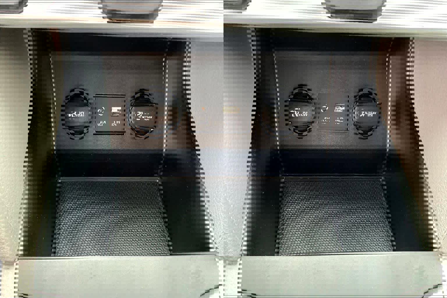 Used 2019 Hyundai Elantra SE image 39