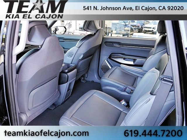 Certified 2024 Kia EV9 Light Long Range RWD image 18