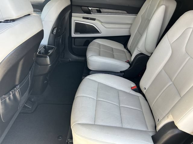 Used 2022 Kia Telluride EX w/ EX Premium Package AWD/4WD image 18